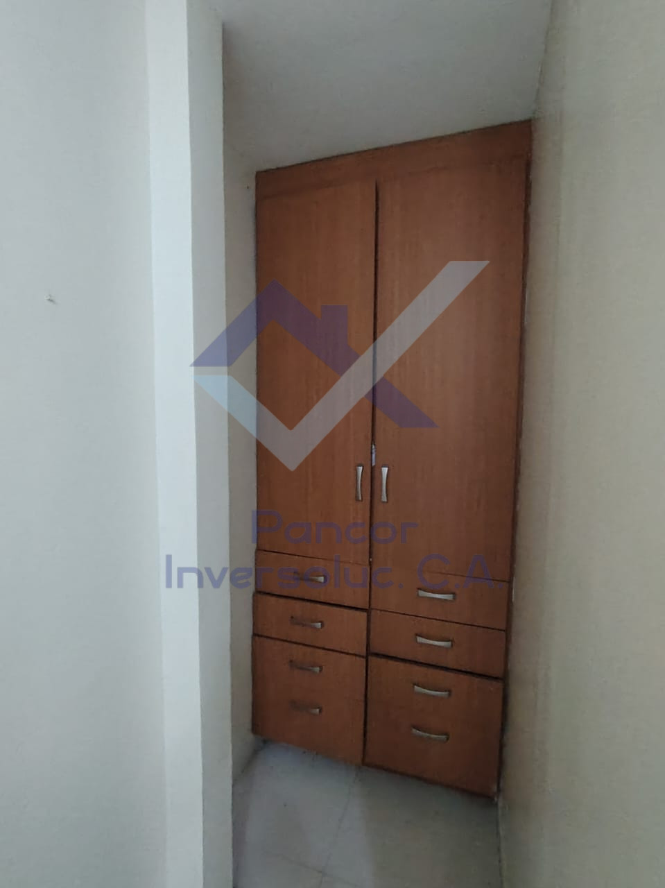 Casa en Venta en San Diego (4H - 5B - 4PE)