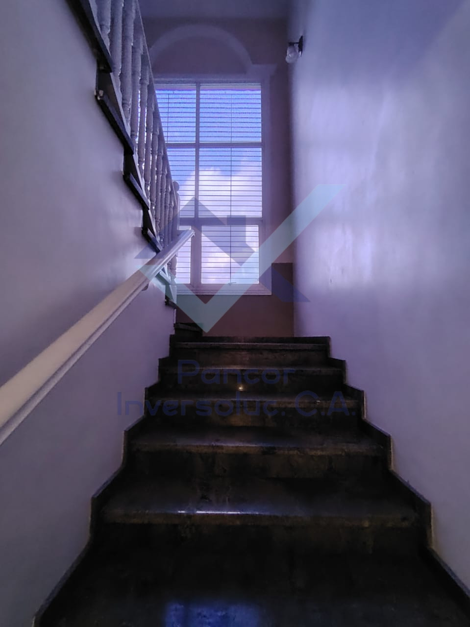 Casa en Venta en San Diego (4H - 5B - 4PE)