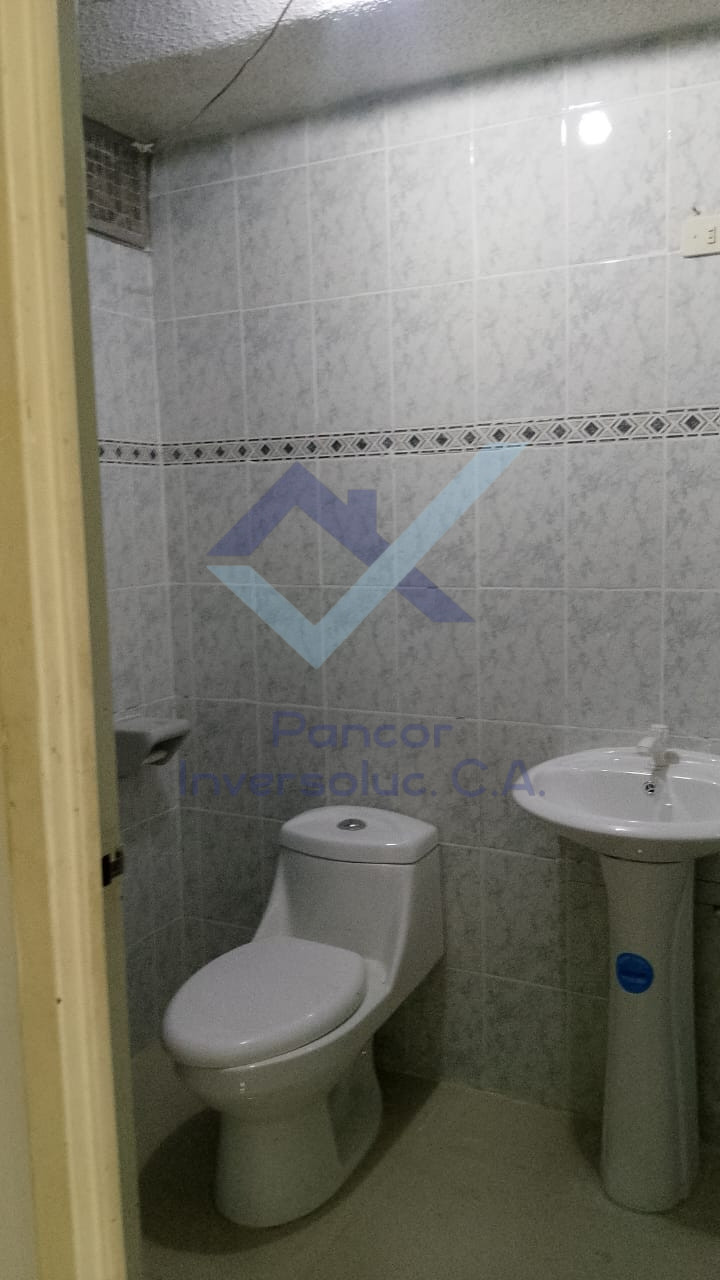 Apartamento en Venta en San Joaquin  (3H - 2B - 1PE)