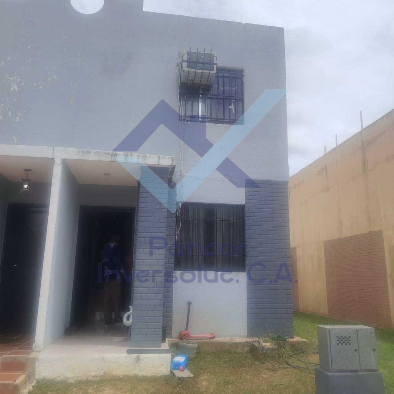Town House en Venta en Valencia (2H - 2B - 1PE)