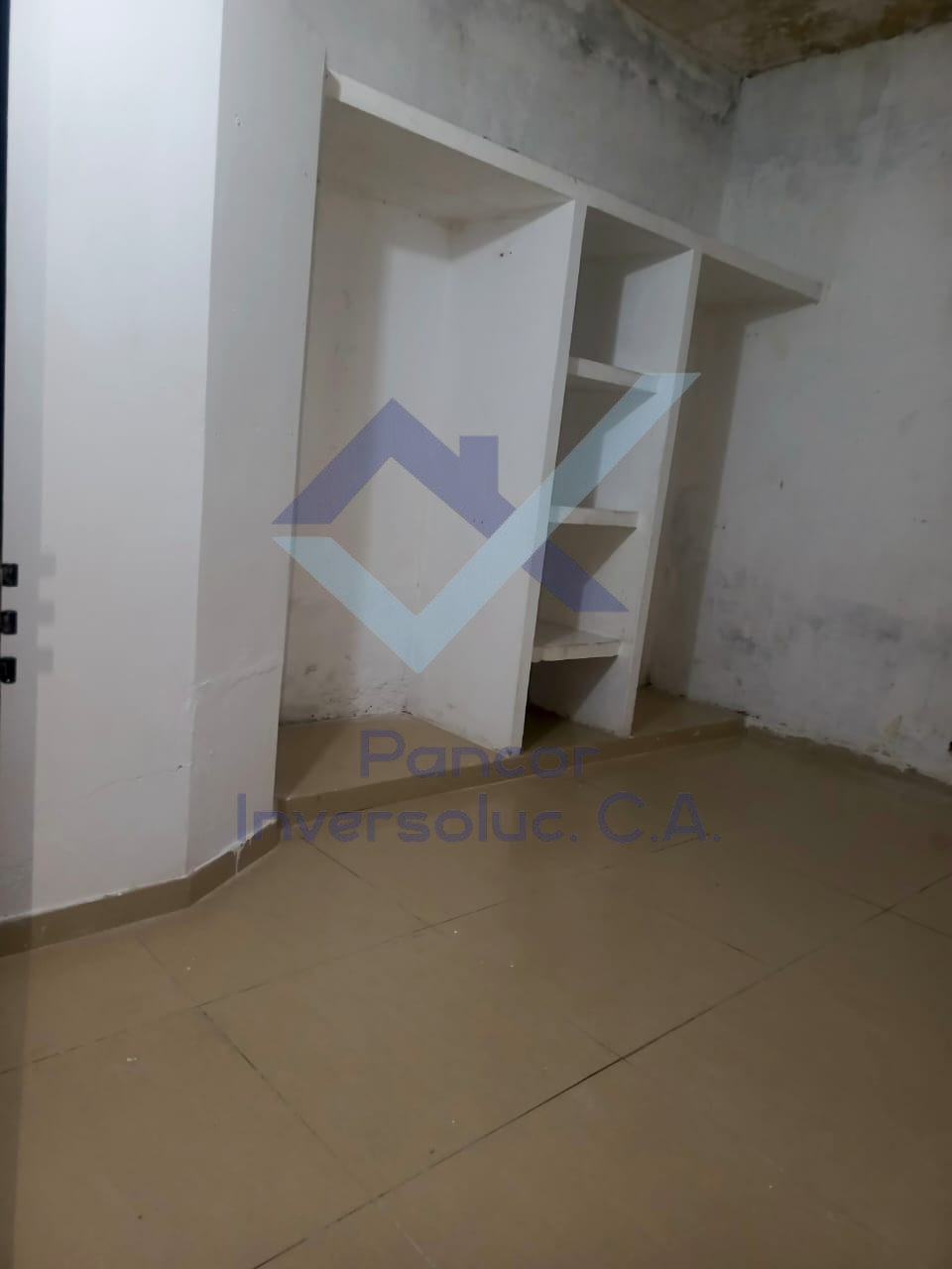 Casa en Venta en Guacara - Tesoro Del Indio (3H - 2B - 3PE)