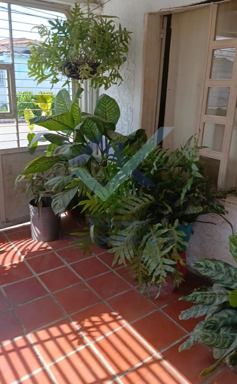 Casa en Venta en Guacara - Tesoro Del Indio (5H - 4B - 1PE)