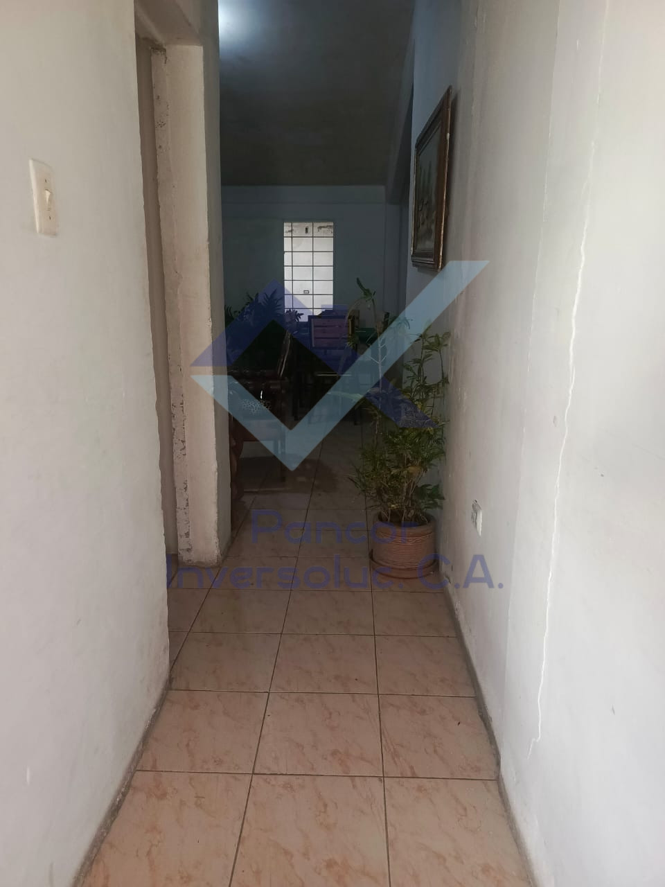 Casa en Venta en Guacara - Tesoro Del Indio (5H - 4B - 1PE)