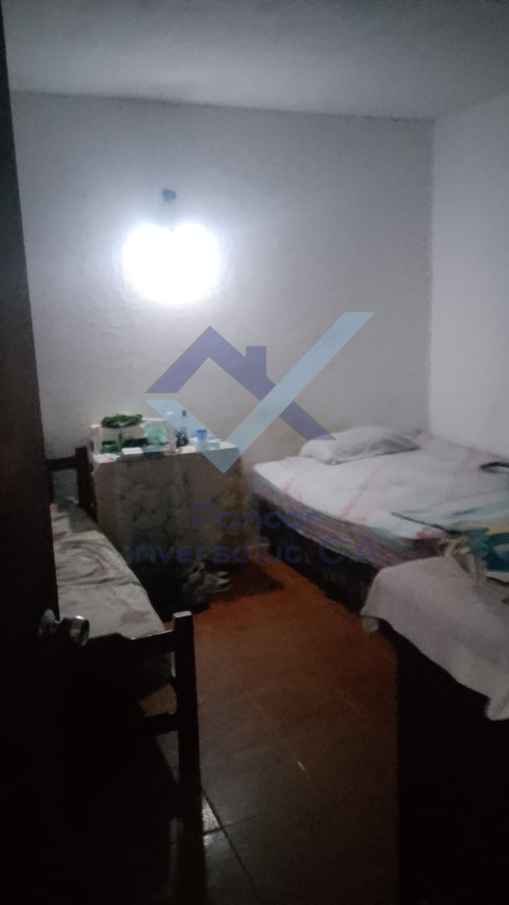 Casa en Venta en Guacara - El Saman (2H - 1B - 2PE)