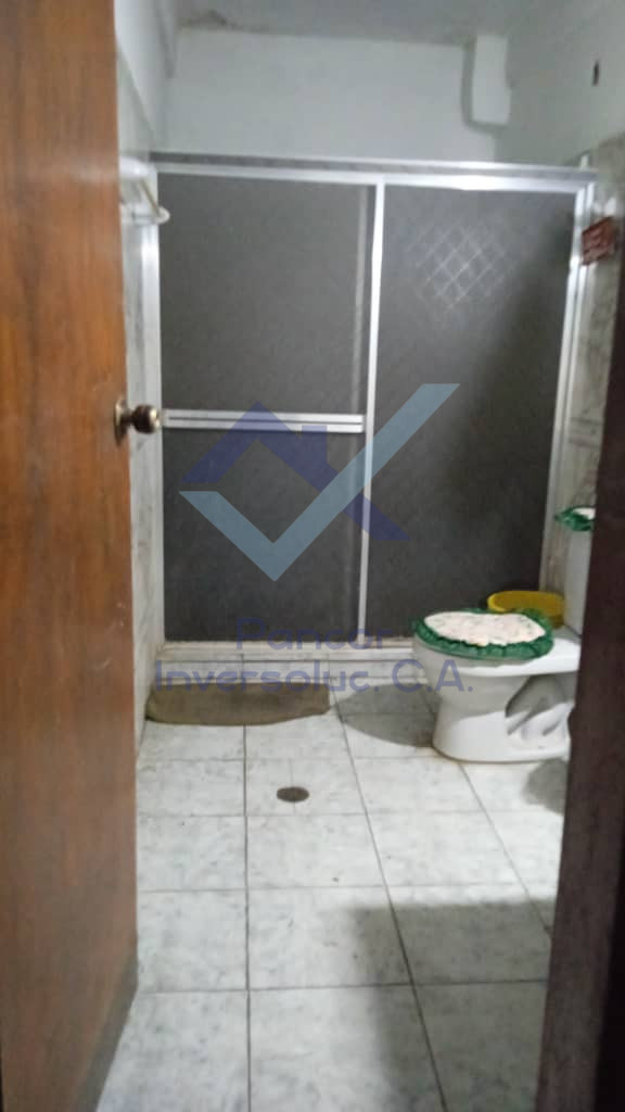 Casa en Venta en Guacara - El Saman (2H - 1B - 2PE)