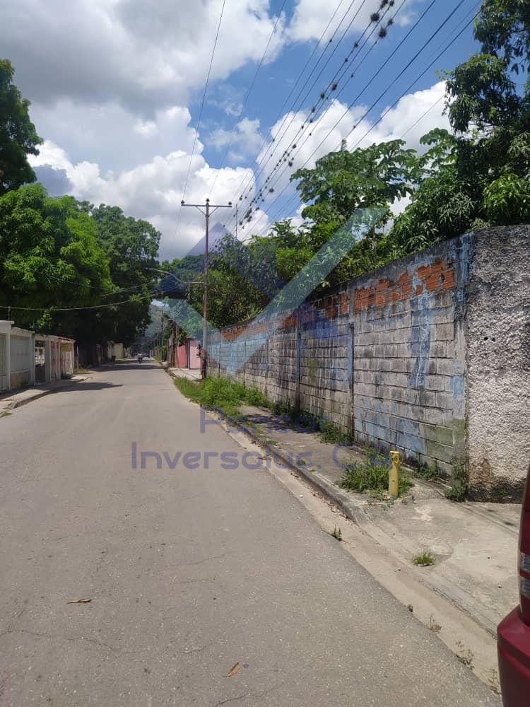Terreno en Venta en Guacara - Centro (H - B - PE)