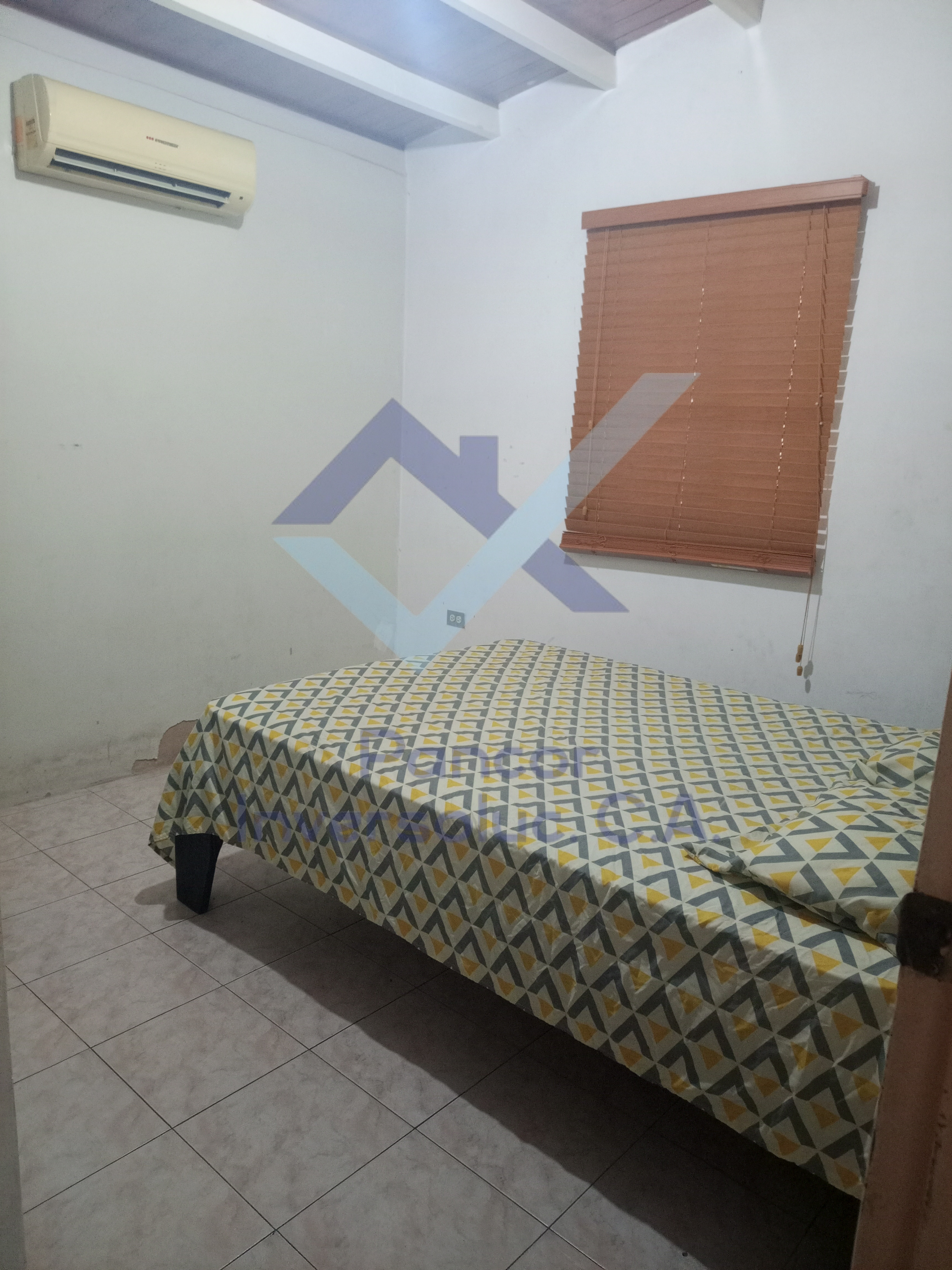 Casa en Venta en San Joaquin (4H - 2B - 5PE)