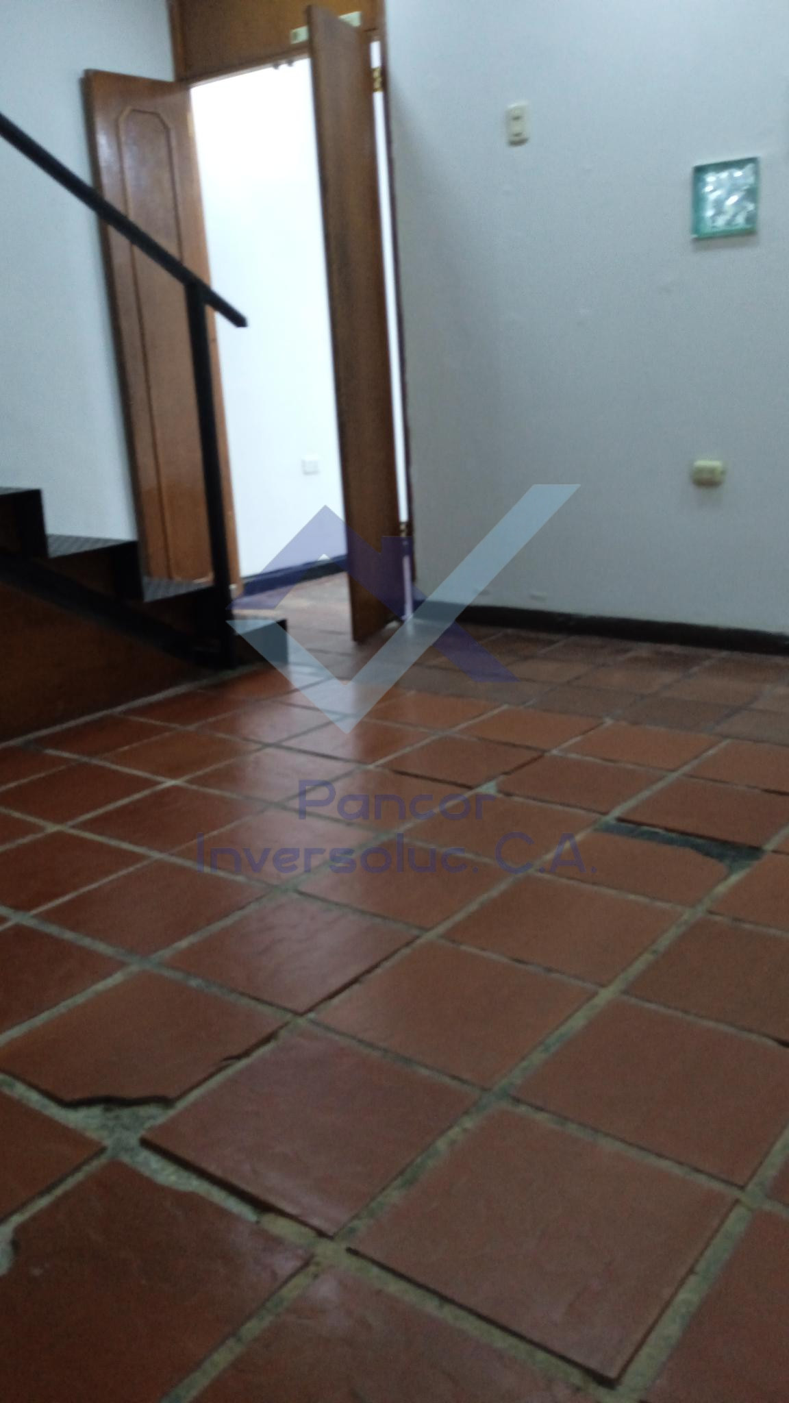 Local en Alquiler en Valencia (2H - 2B - PE)
