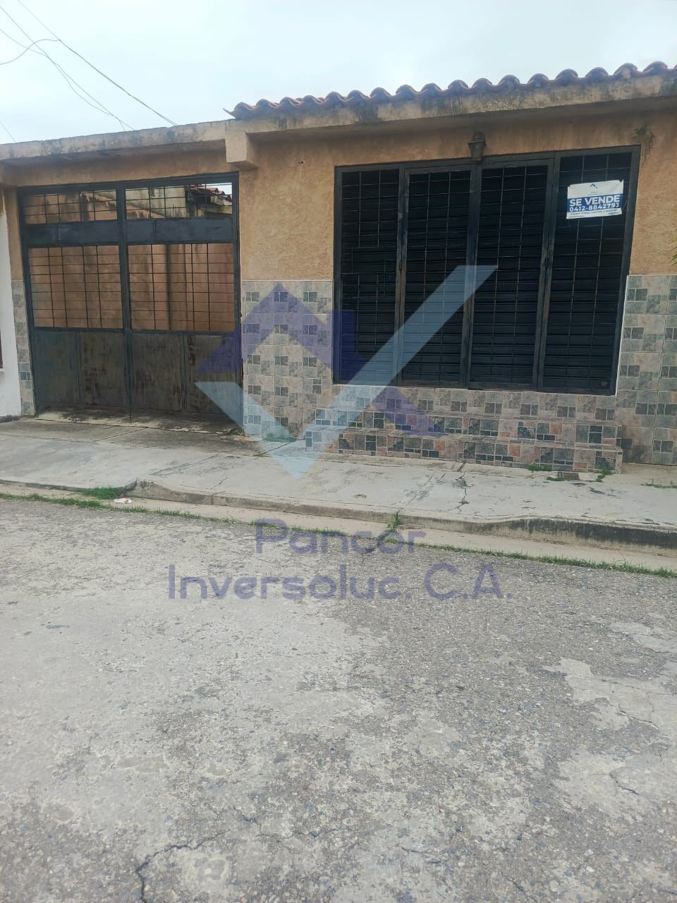 Casa en Venta en Guacara - El Saman (1H - 1B - 2PE)